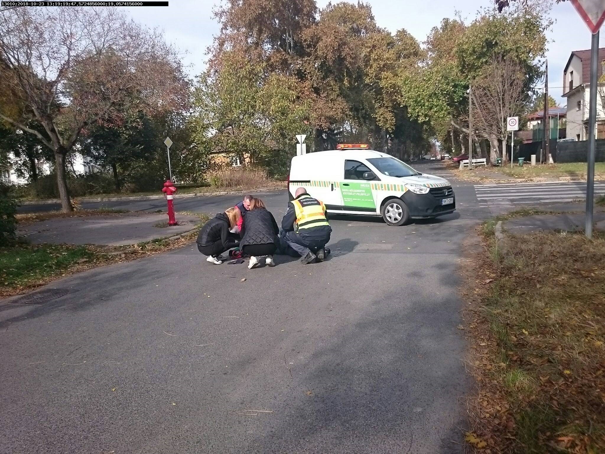 segítséget nyújtunk