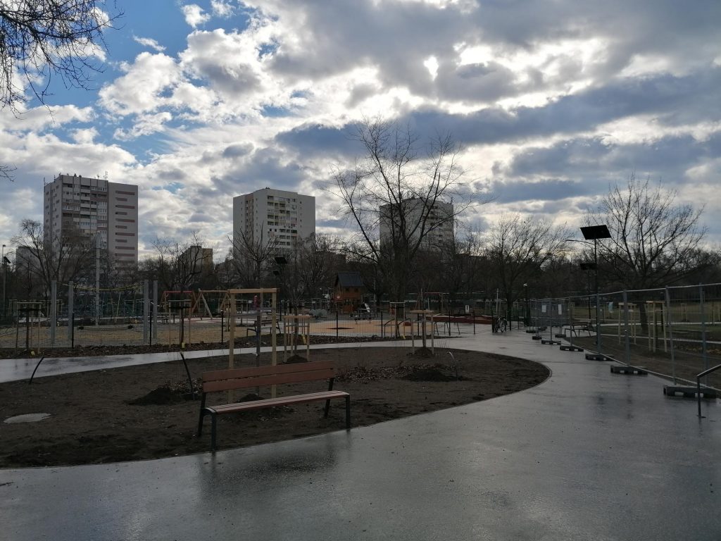 táncsics park átadás előtt 1024x768 1
